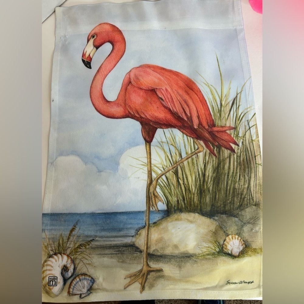 FLAMINGO 🦩 BUNDLE, FLAG, NOTEPAD, PLUSH BEANIE & 2 ORNAMENTS - Picture 2 of 9
